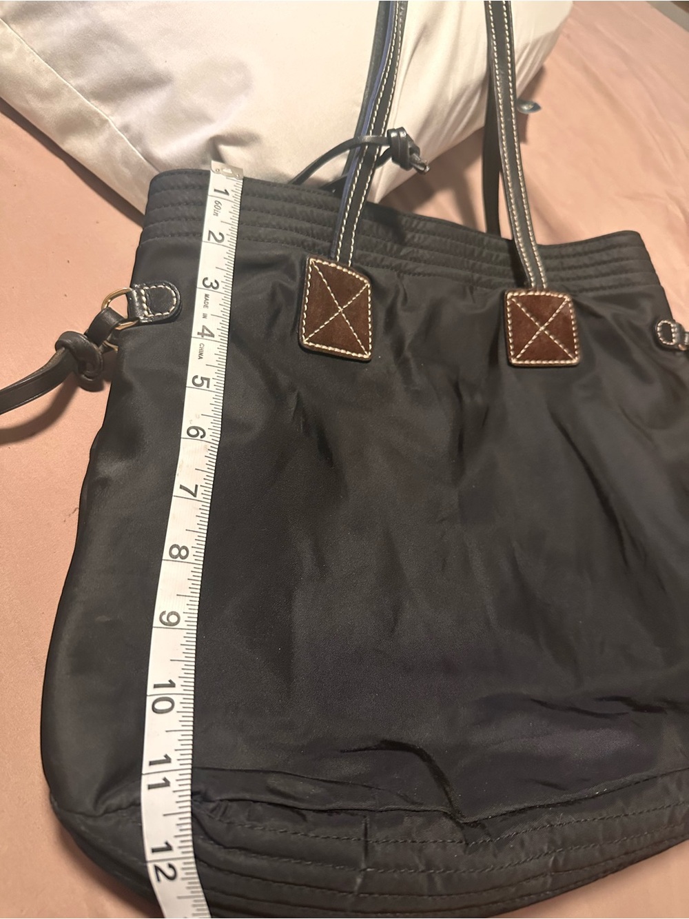 Black Dooney & Bourke medium size bag - Picture 3 of 10